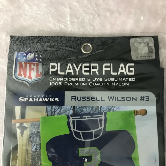 Authentic NFL Player Seattle Seahawks Russell Wilson #3 Oversized Flag 44"x 28" - Picture 8 of 10